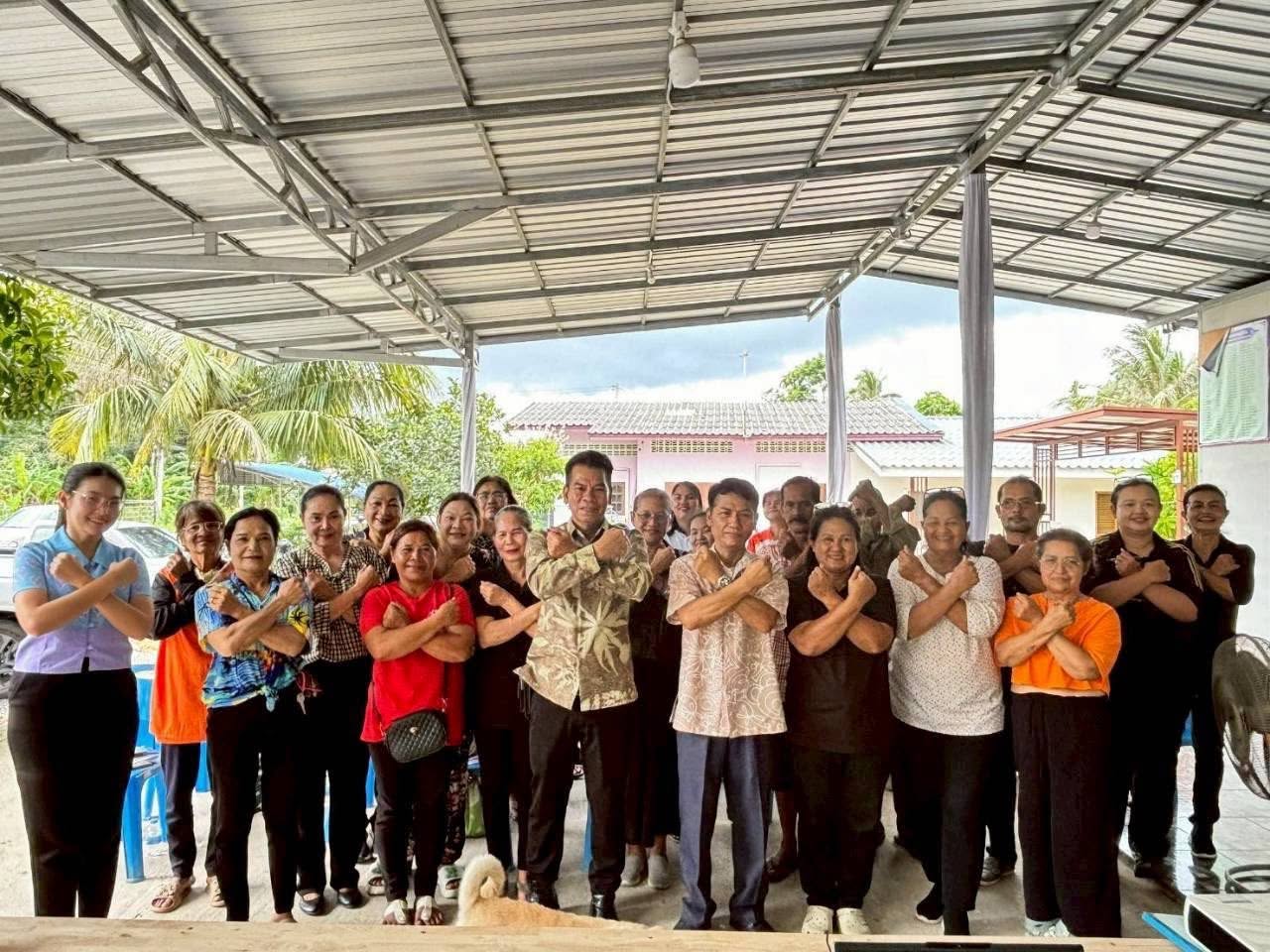 ศพช.นครศรี​ธรรมราช​สนับสนุน​วิทยากร  ถ่ายทอดองค์​ความรู้​ให้กับพื้นที่​ ตำบลเขาแก้ว  อำเภอลานสกา​ จังหวัดนครศรี​ธรรมรา